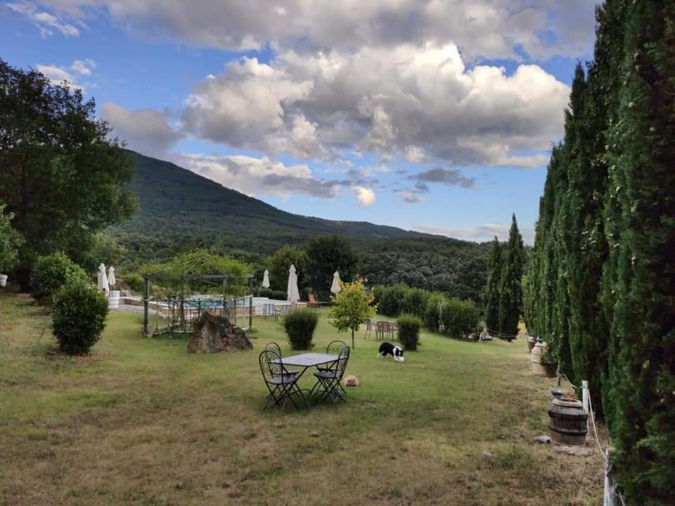 Il Borgo Del Lupo Villa Sarteano Bagian luar foto